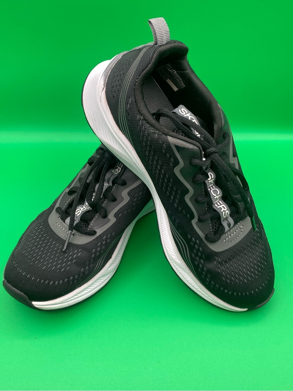 Skechers Elite Sport-Push-Pac athletic sneakers Women’s Size 5.5
